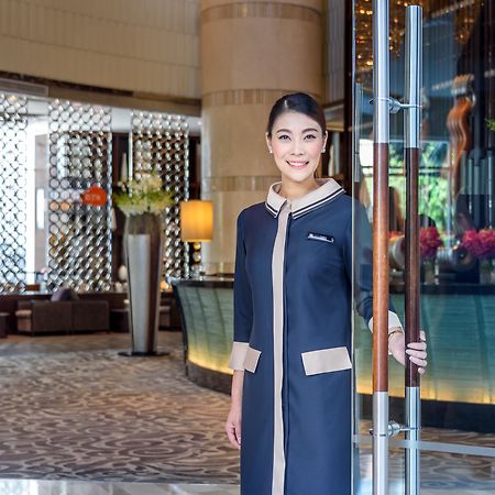 Hilton Bangkok Grande Asoke Banguecoque Exterior foto