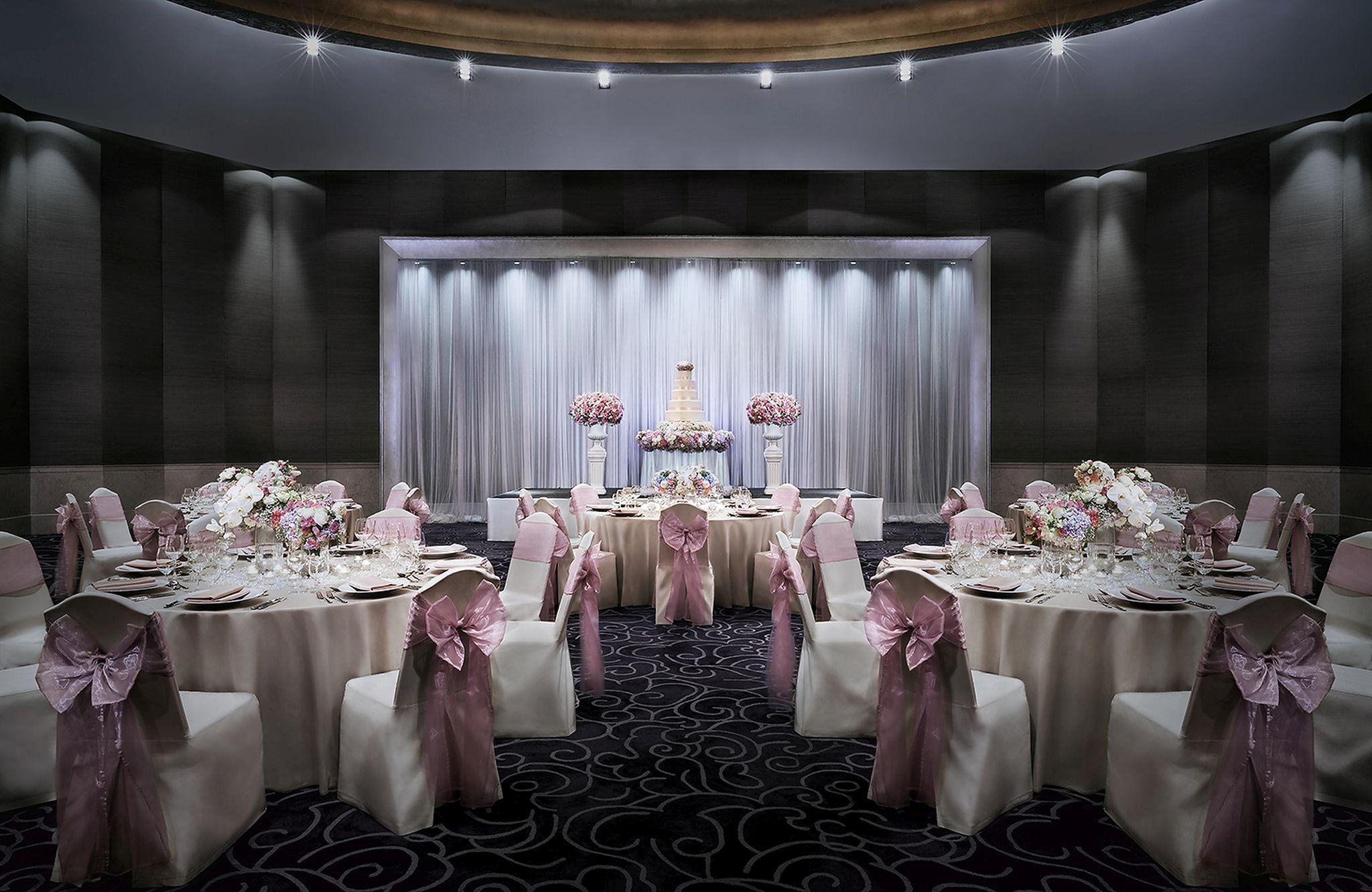 Hilton Bangkok Grande Asoke Banguecoque Exterior foto