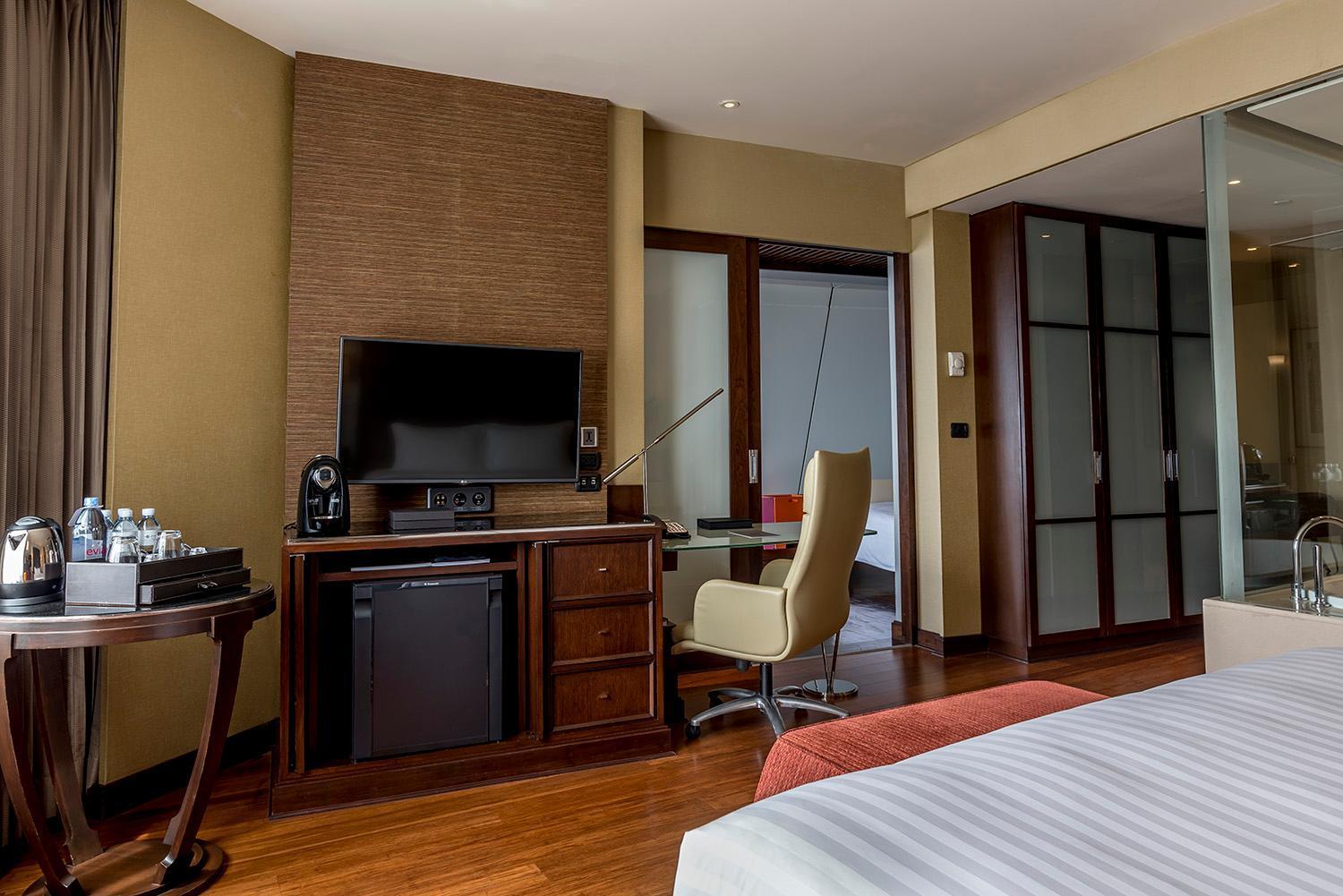 Hilton Bangkok Grande Asoke Banguecoque Exterior foto