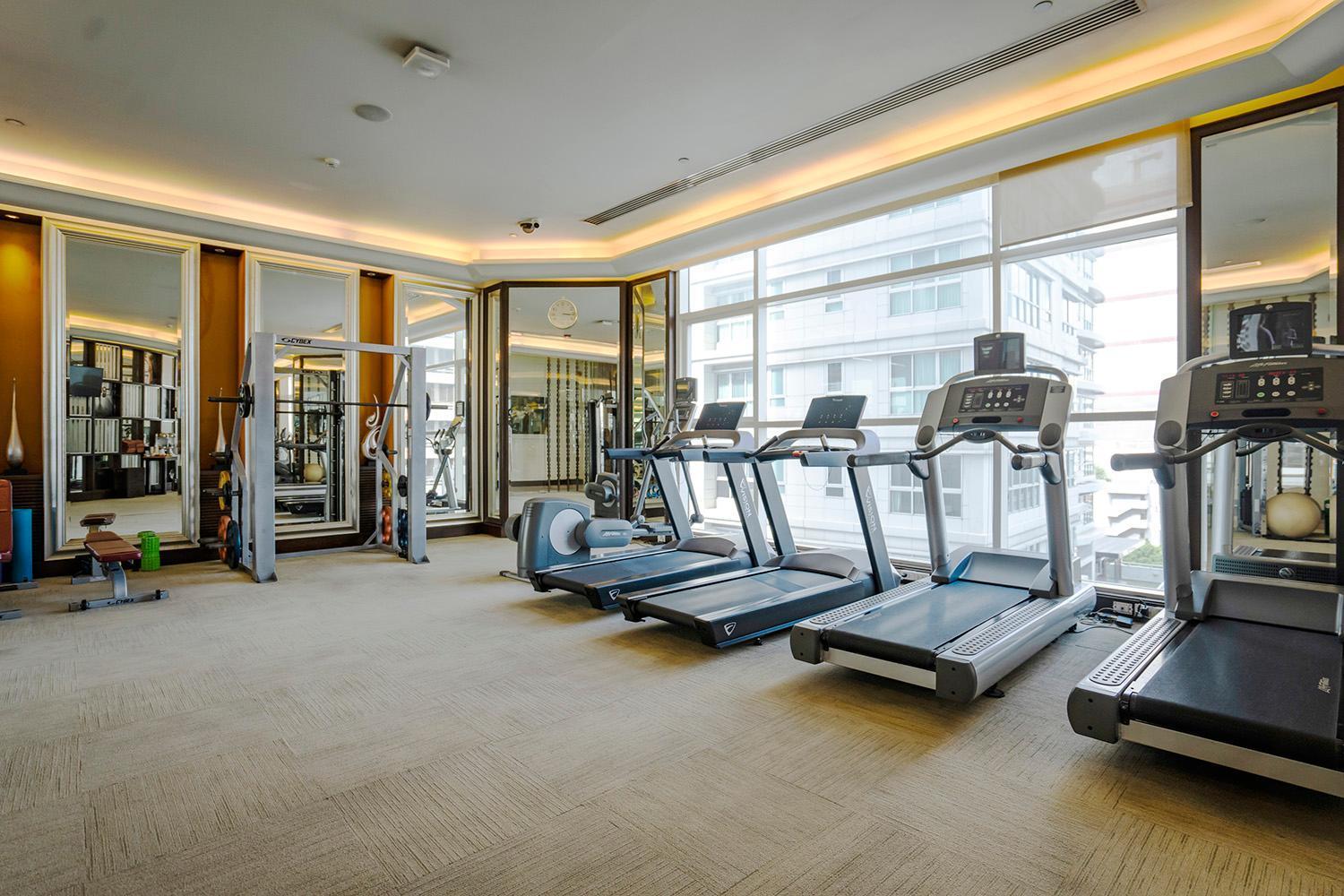 Hilton Bangkok Grande Asoke Banguecoque Exterior foto