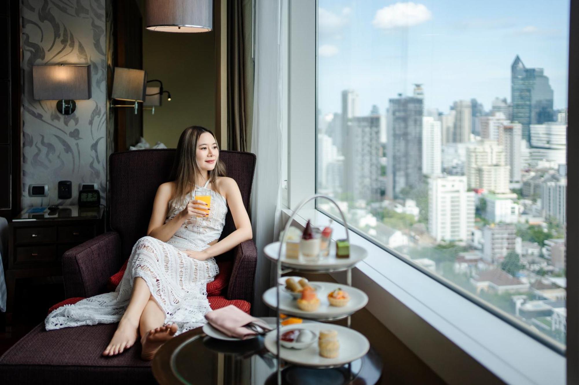 Hilton Bangkok Grande Asoke Banguecoque Exterior foto