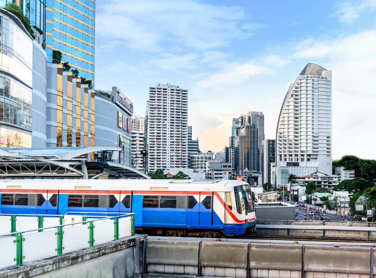 Hilton Bangkok Grande Asoke Hotel Exterior foto